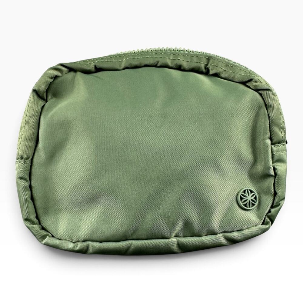 Gaiam Sidekick Waist Pack Sage Green Nylon Belt Bag Crossbody Fanny Pack NWOT